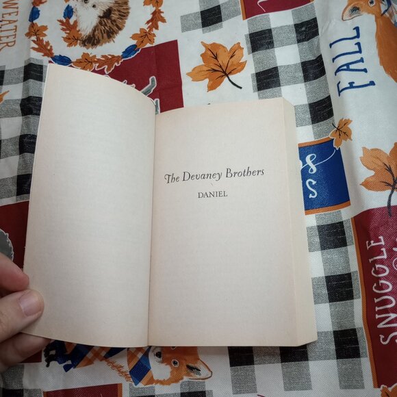 The Devaney Brothers: Daniel: Daniel's Desire (The Devaneys) - Picture 4 of 10